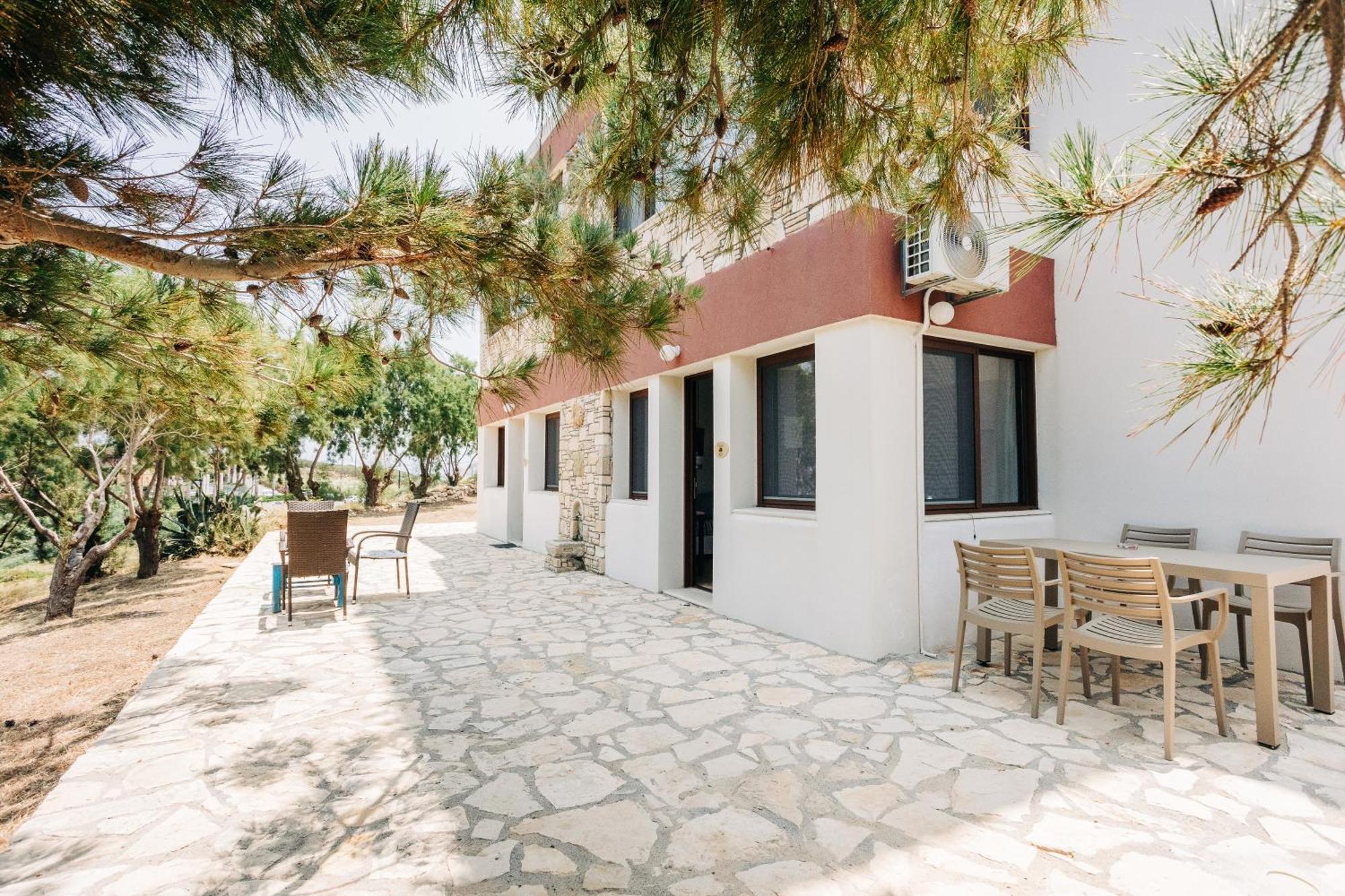 Iliatoras Apart otel Agia Pelagia Dış mekan fotoğraf