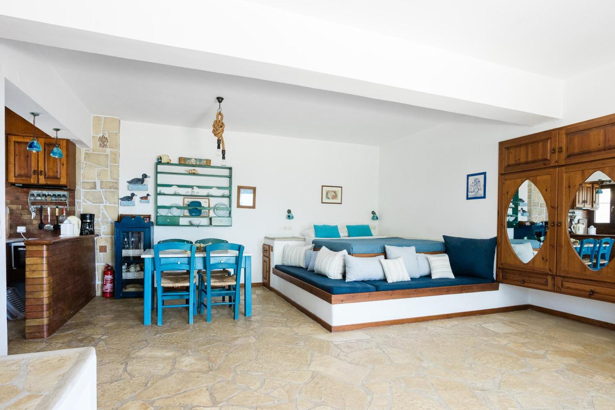 Iliatoras Apart otel Agia Pelagia Dış mekan fotoğraf
