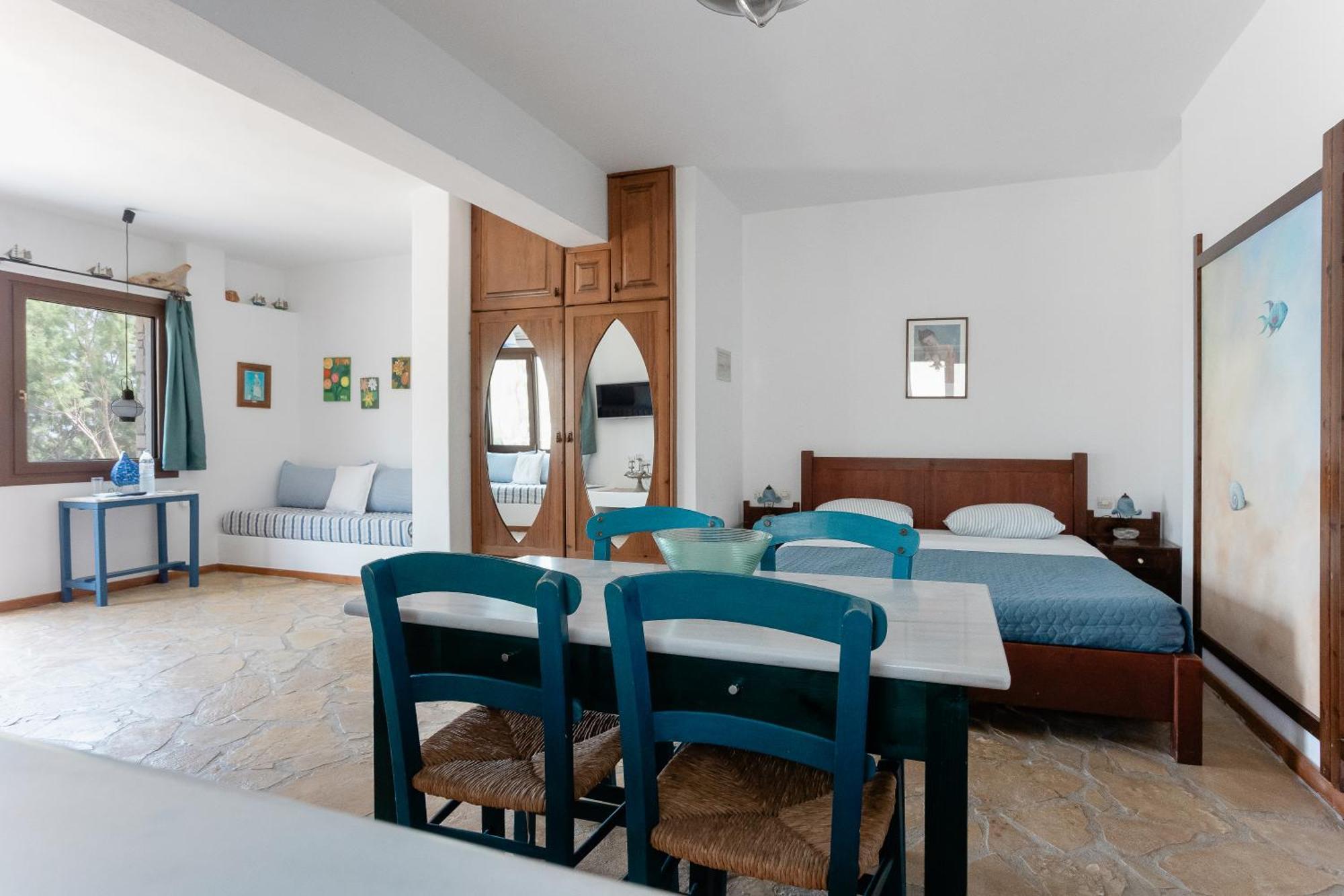 Iliatoras Apart otel Agia Pelagia Dış mekan fotoğraf