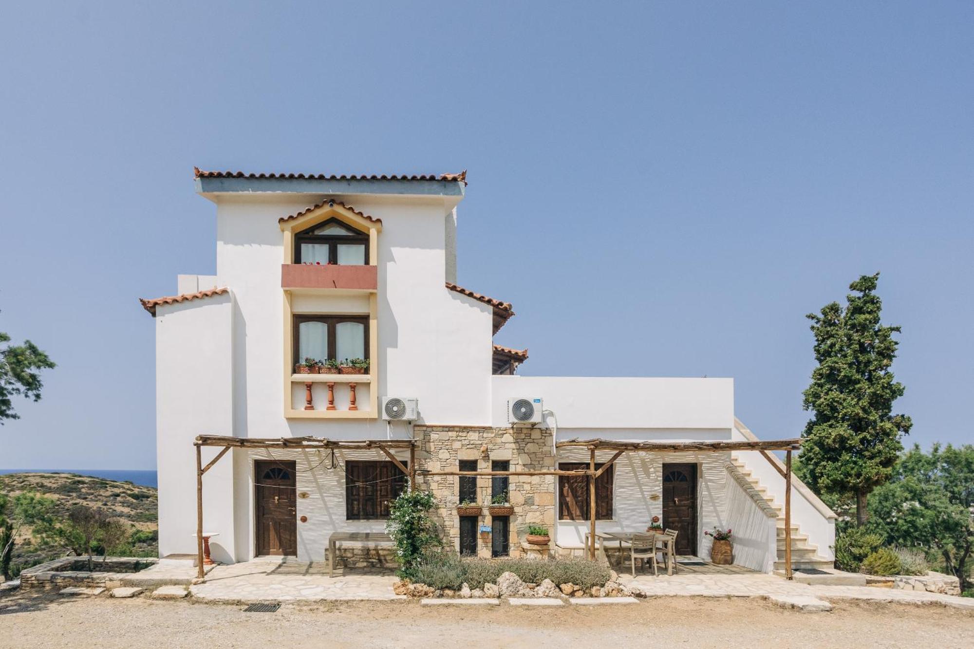 Iliatoras Apart otel Agia Pelagia Dış mekan fotoğraf